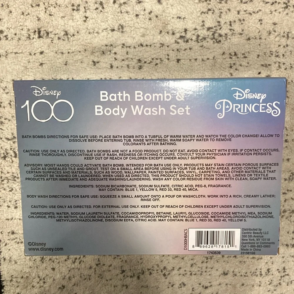 Disney Princess bath bomb and body wash set.**new in box**